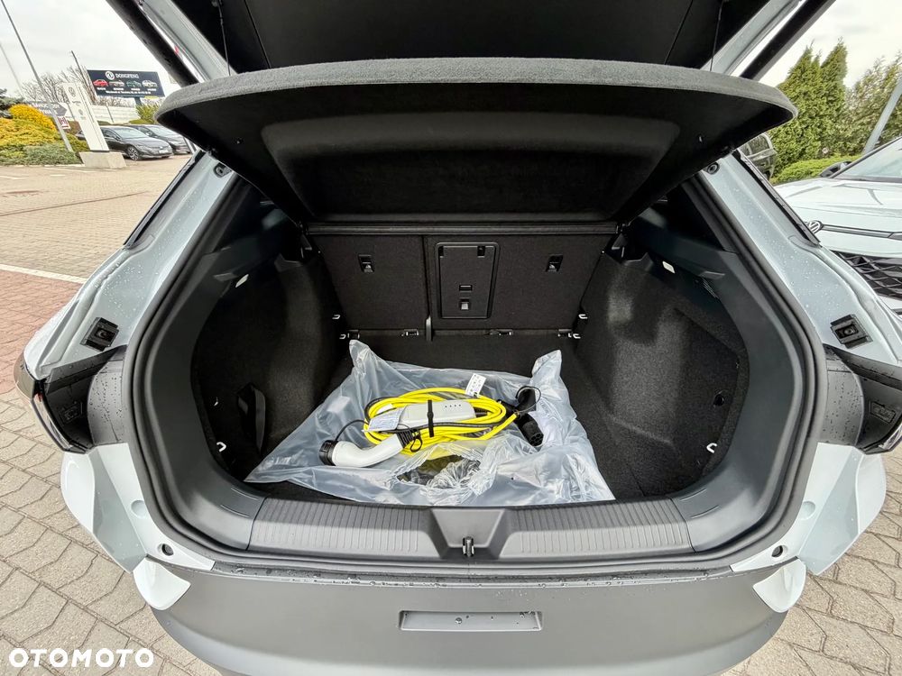 Volkswagen ID.4 77kWh Plus - 12