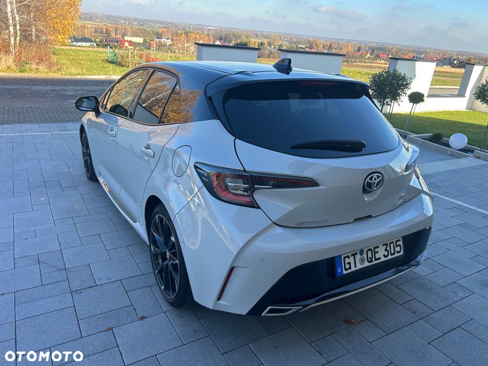Toyota Corolla 2.0 Hybrid GR Sport - 6