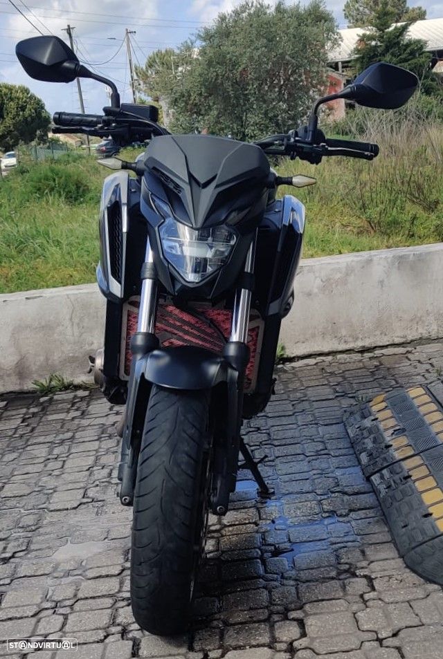 Honda CB 650 F - 6