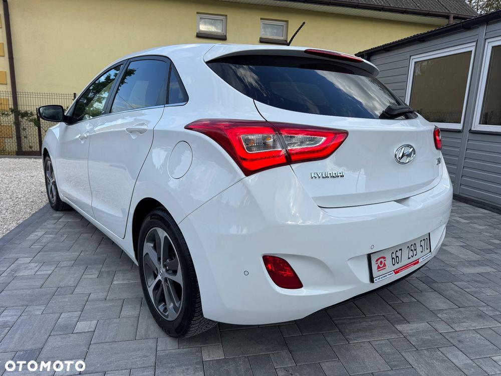 Hyundai i30 1.4 Premium - 9