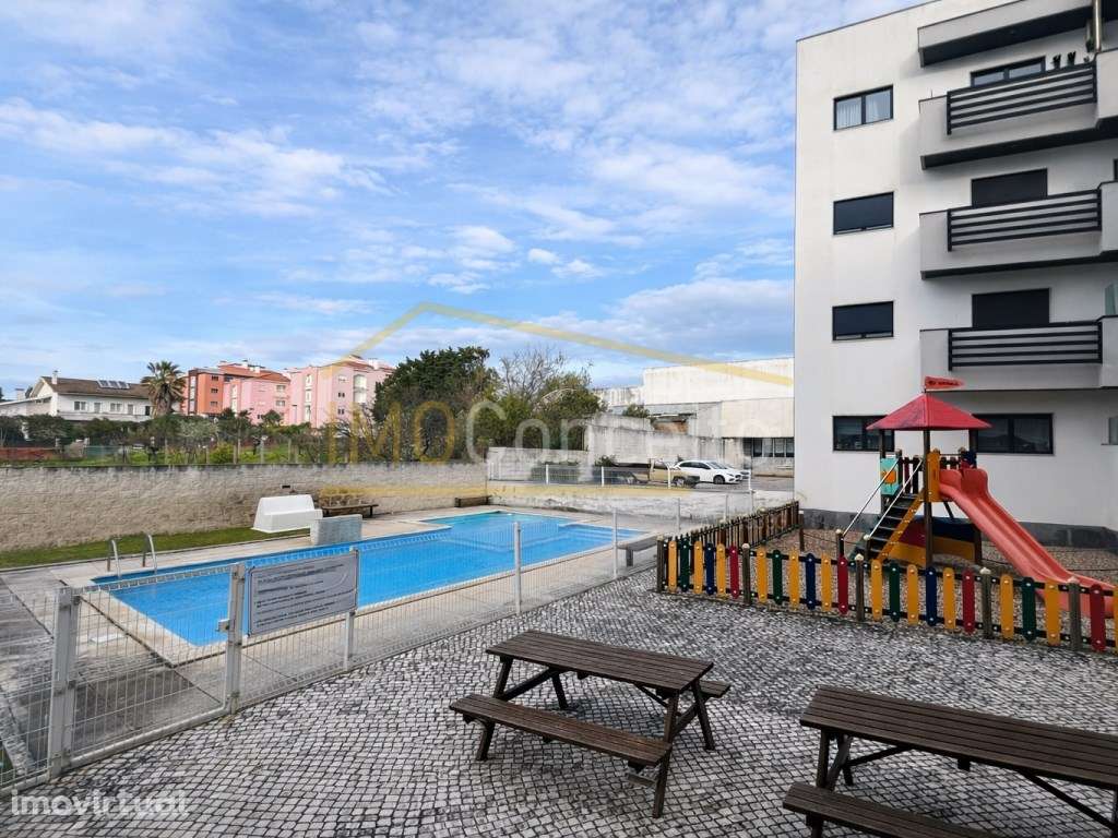 Apartamento T3+2 Duplex | Condomínio Fechado - Entroncamento - Grande imagem: 2/45