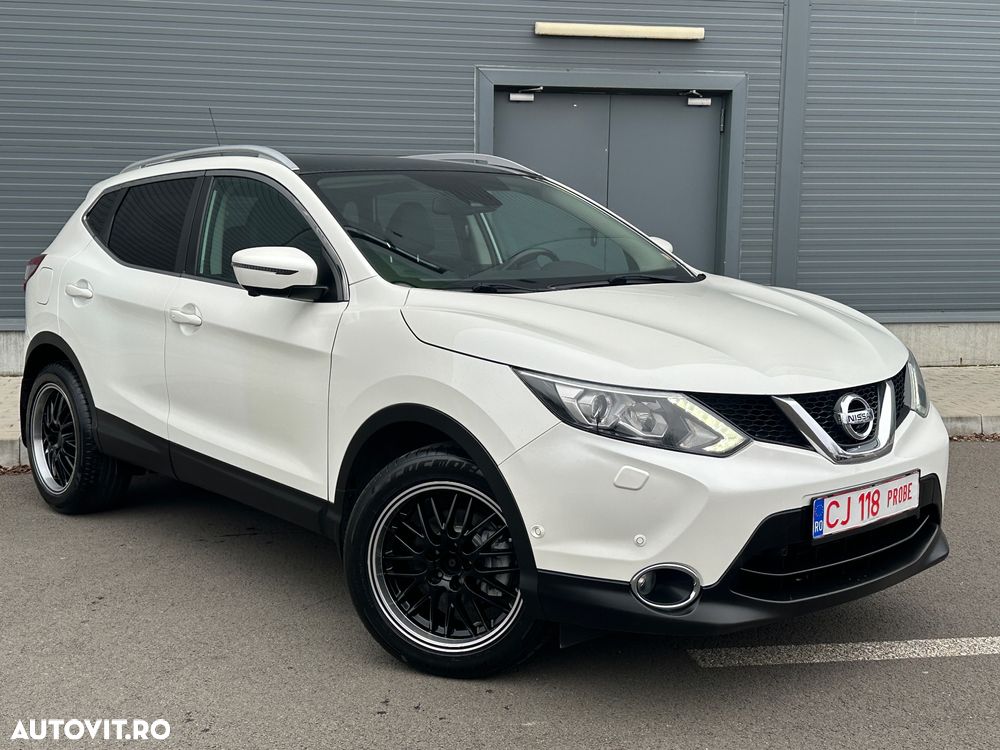 Nissan Qashqai 1.6 DIG-T TEKNA - 2