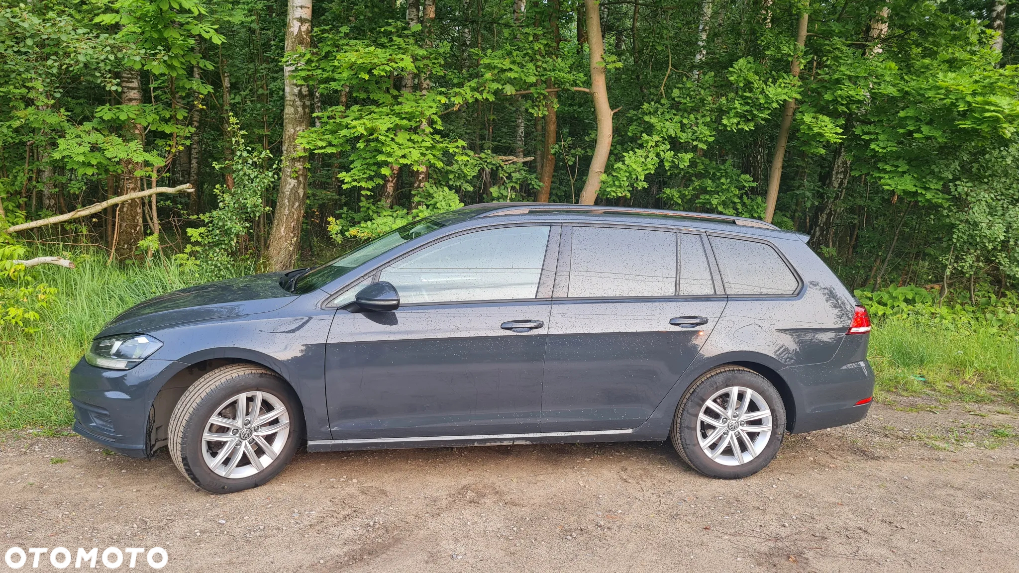 Volkswagen Golf - 3
