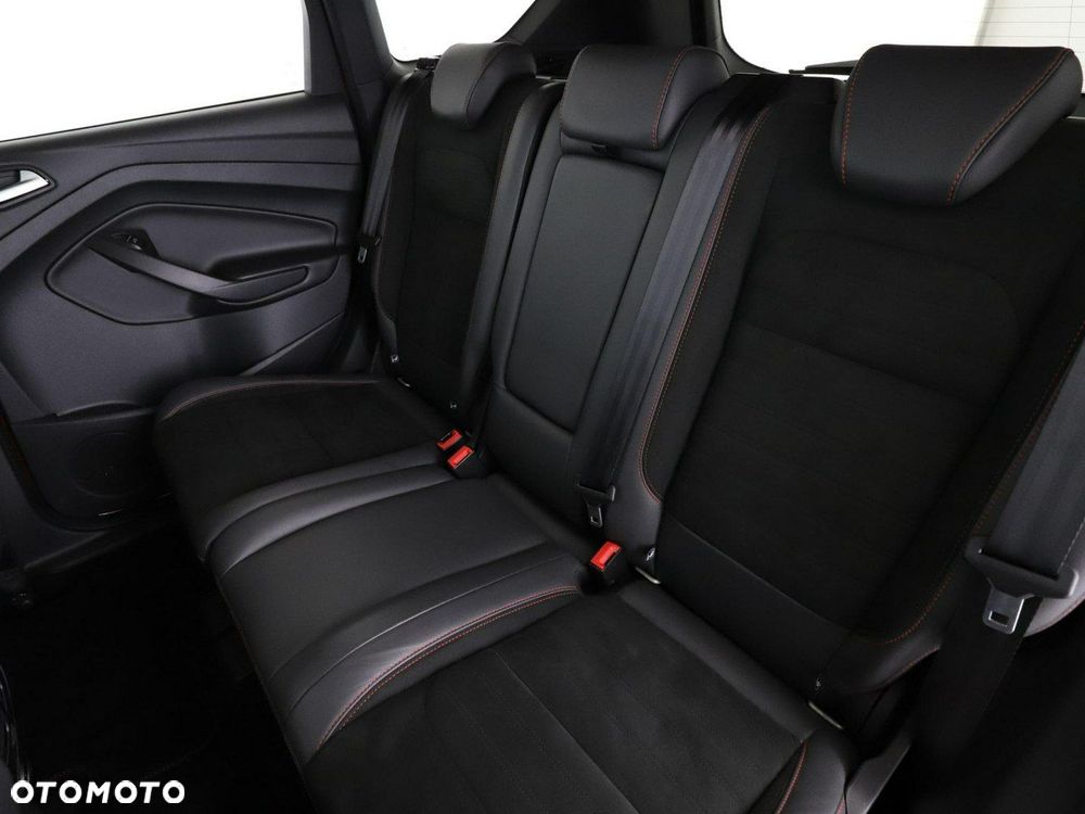 Ford Kuga 1.5 EcoBoost 4x4 ST-Line - 18