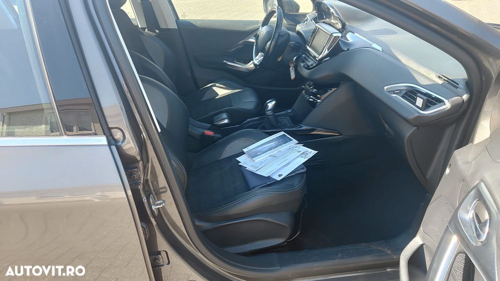 Peugeot 2008 PureTech 110 Style - 7