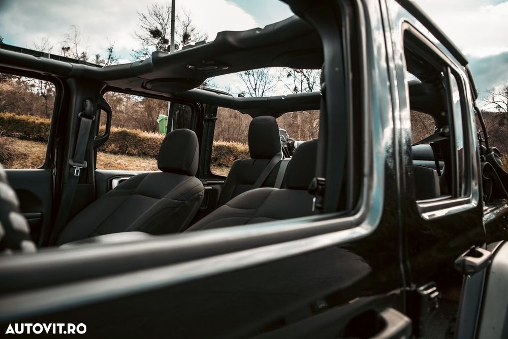JEEP Wrangler 2020 — imagine 8