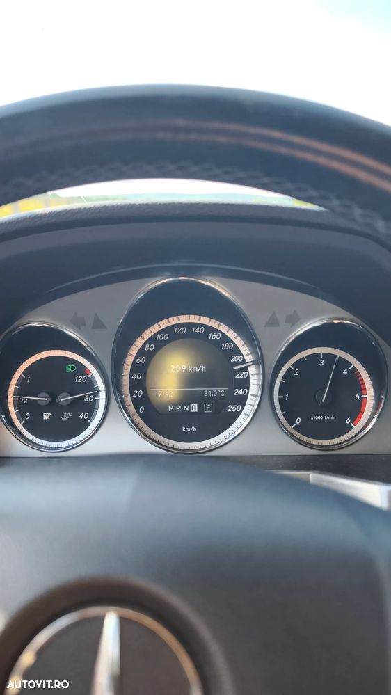 Mercedes-Benz GLK 220 CDI 4MATIC (BlueEFFICIENCY) 7G-TRONIC - 18
