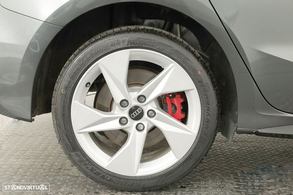 Audi A3 Sportback 45 TFSIe S line - 5
