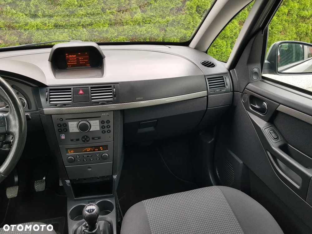 Opel Meriva - 14