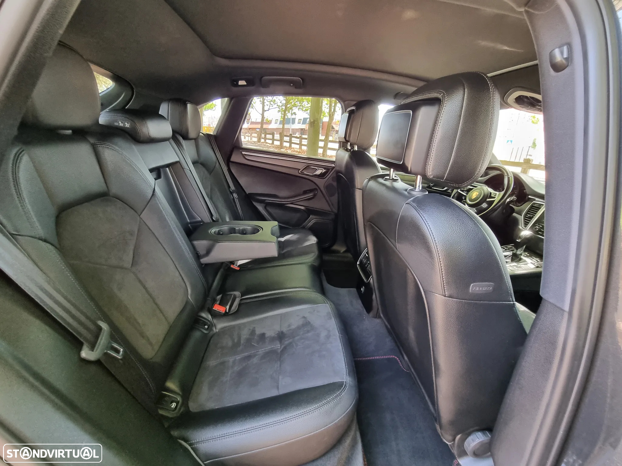 Porsche Macan Standard - 42