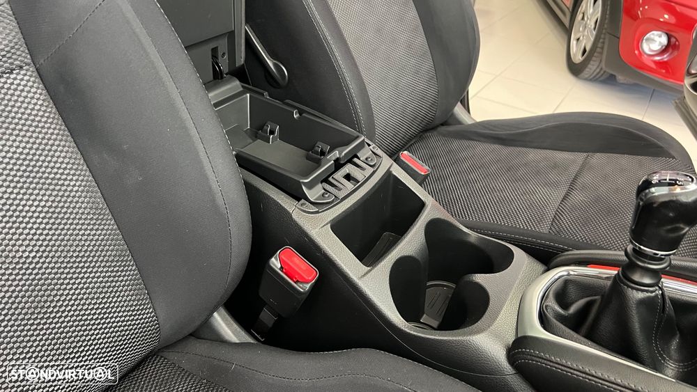 Nissan Qashqai 1.5 dCi Acenta Connect - 33