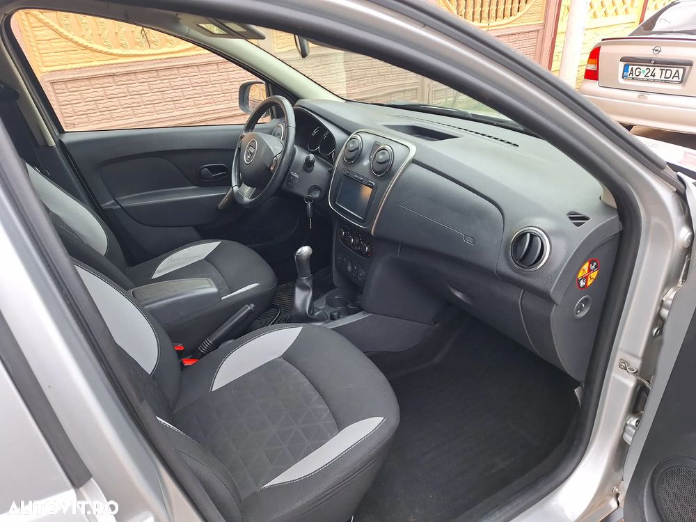 Dacia Sandero Stepway TCe 90 (S&S) Prestige - 10