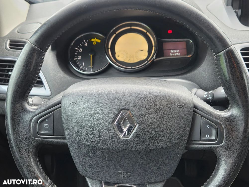 Renault Megane ENERGY dCi 110 BUSINESS - 17