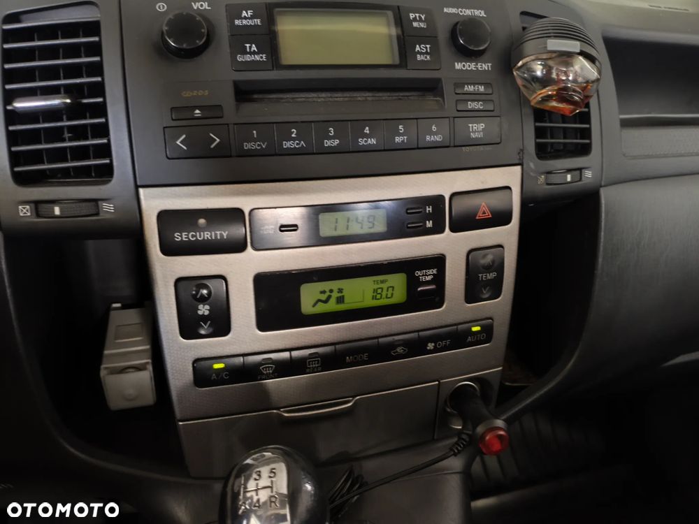 Toyota Corolla Verso 2.0 D-4D Sol - 14
