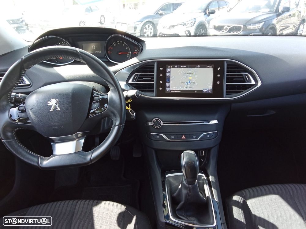 Peugeot 308 1.2 VTi Active - 24