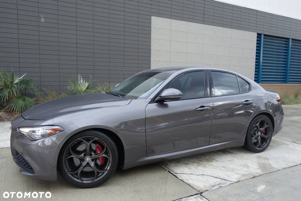 Alfa Romeo Giulia 2.0 Turbo TI Q4 - 2