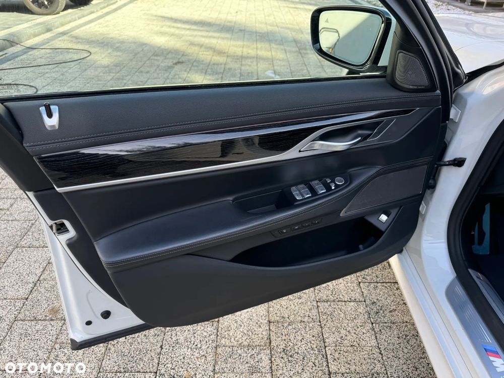 BMW Seria 7 2020