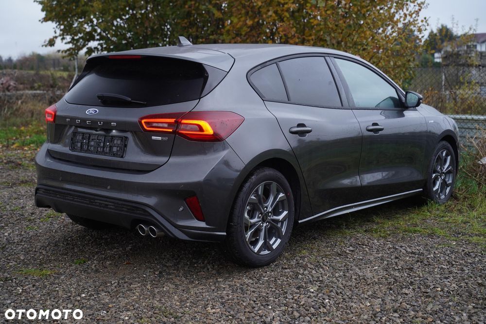 Ford Focus 1.0 EcoBoost mHEV ST-Line X - 4