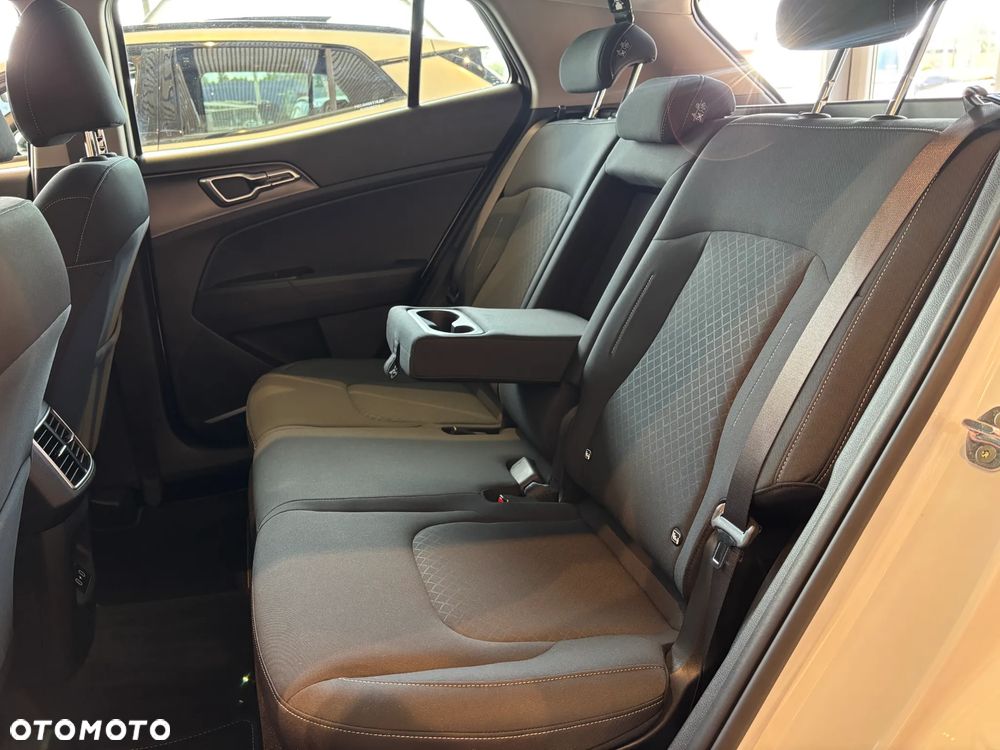 Kia Sportage 1.6 T-GDI Smart 2WD DCT - 28