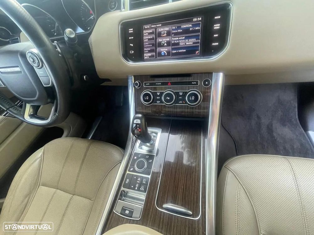 Land Rover Range Rover Sport 3.0 TDV6 HSE Dynamic - 33