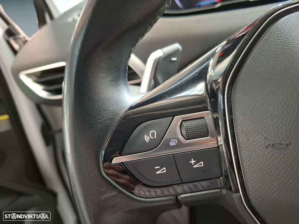 Peugeot 3008 1.5 BlueHDi Allure EAT8 - 21