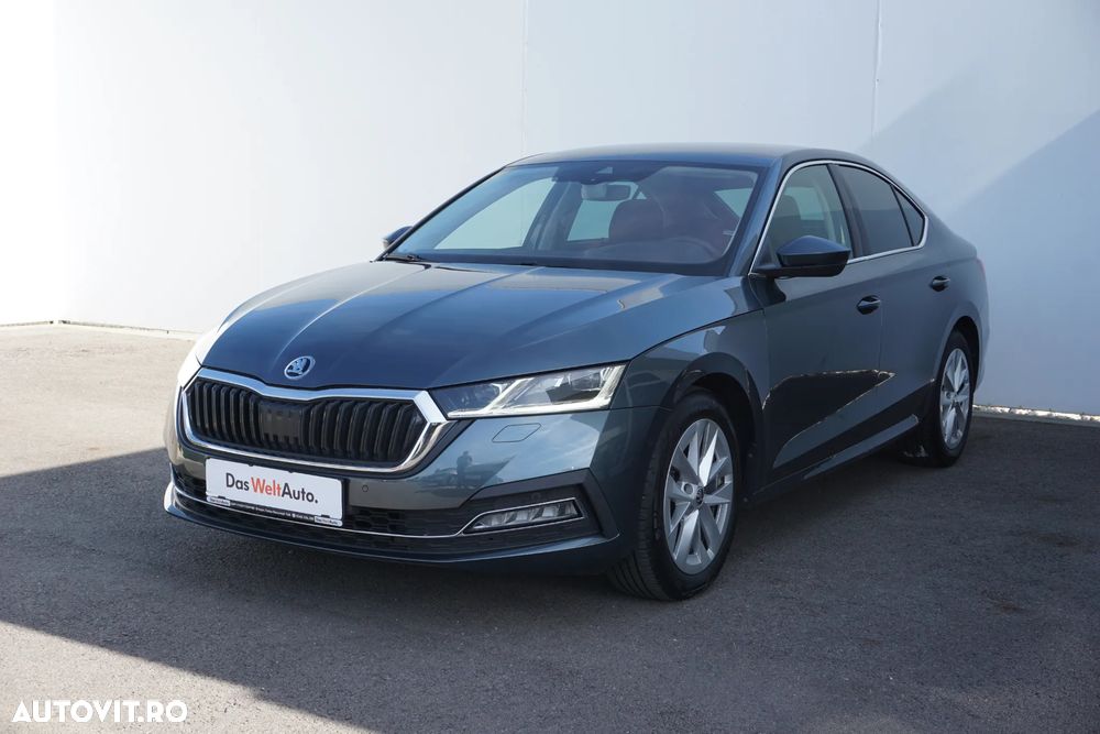 Skoda Octavia 2.0 TDI DSG Style - 1