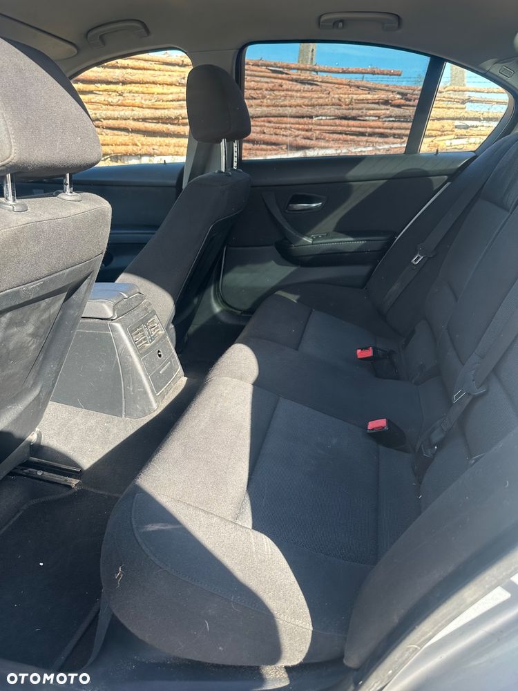 BMW Seria 3 320d - 9