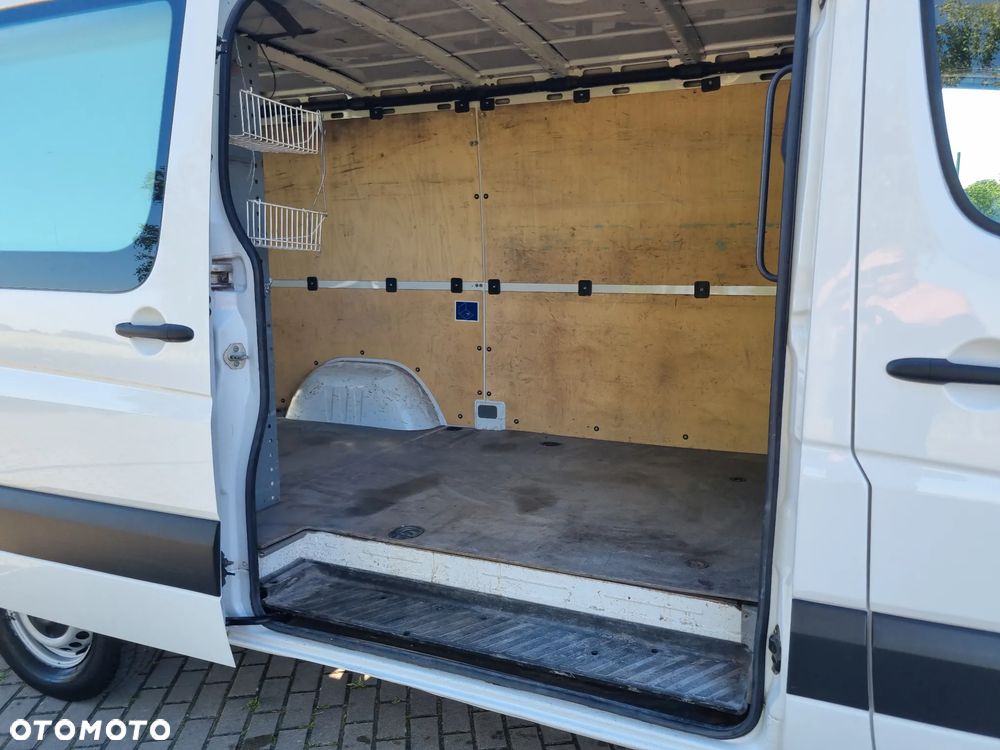 Mercedes-Benz Sprinter - 16