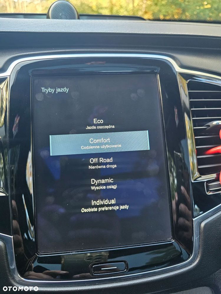 Volvo XC 90 D5 AWD Inscription 7os - 26