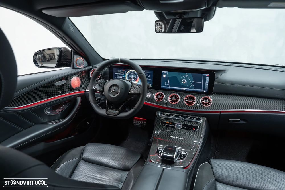 Mercedes-Benz E 63 AMG S 4-Matic+ - 25