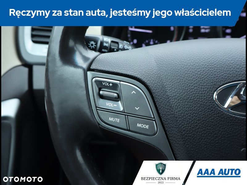 Hyundai Santa Fe - 16