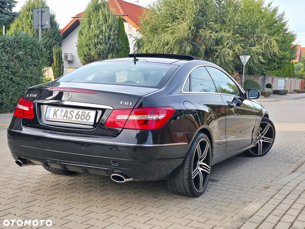 Mercedes-Benz Klasa E 350 CGI BlueEFFICIENCY 7G-TRONIC Avantgarde - 18