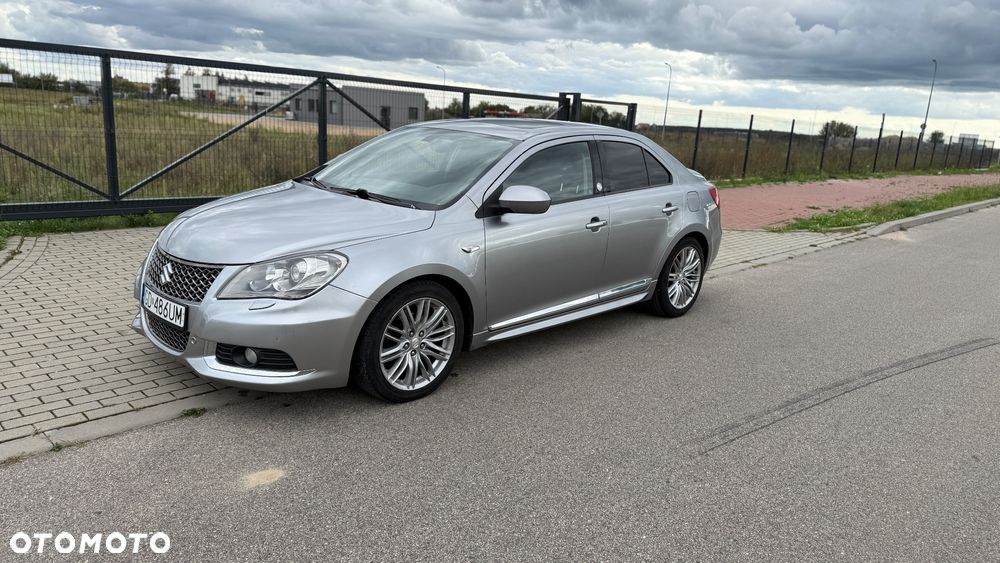 Suzuki Kizashi 2.4 4x4 CVT Sport - 1