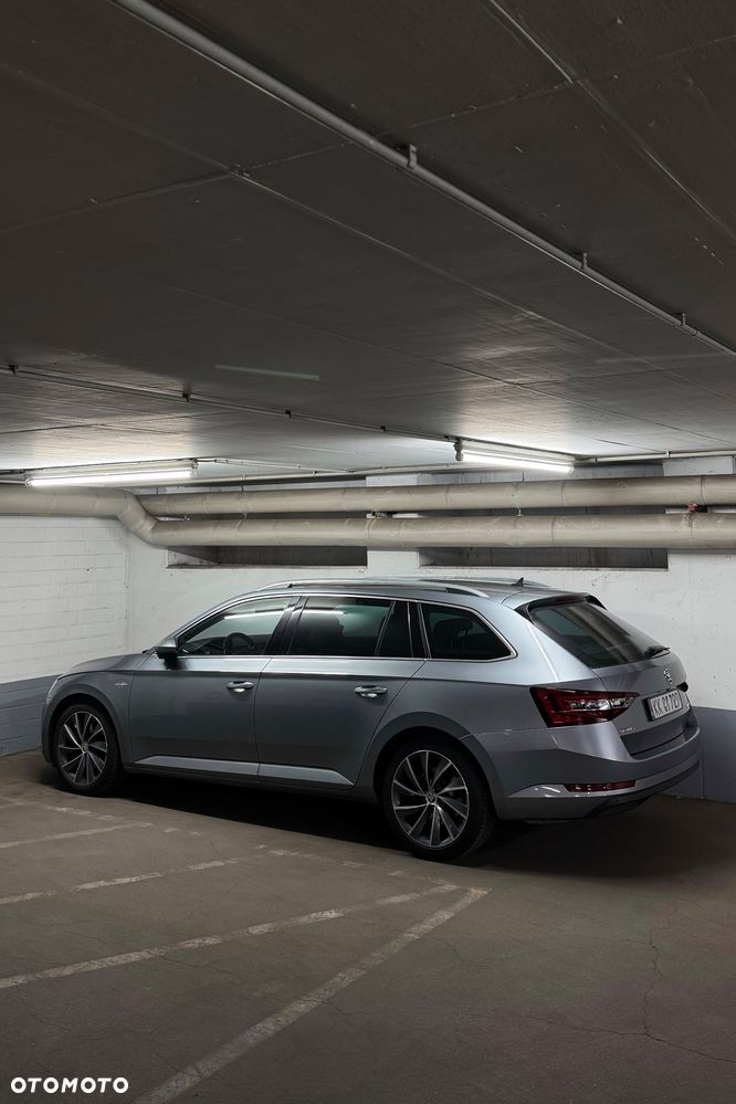 Skoda Superb 2.0 TDI L&K DSG - 20