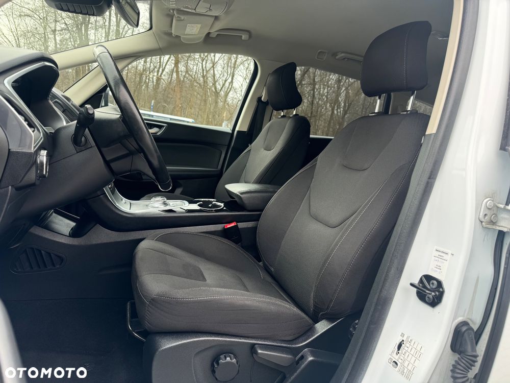 Ford S-Max 2.0 EcoBlue Titanium - 10