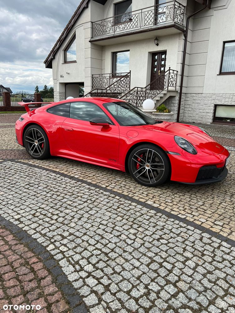Porsche 911 - 4