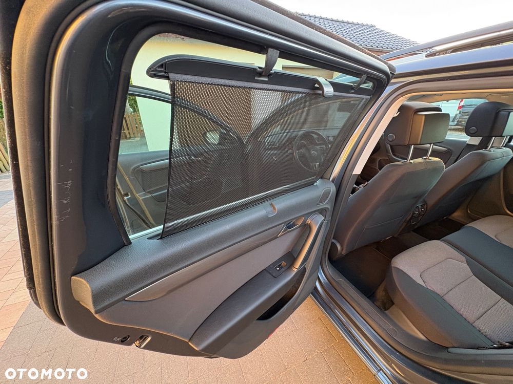 Volkswagen Passat 1.4 TSI Highline - 30