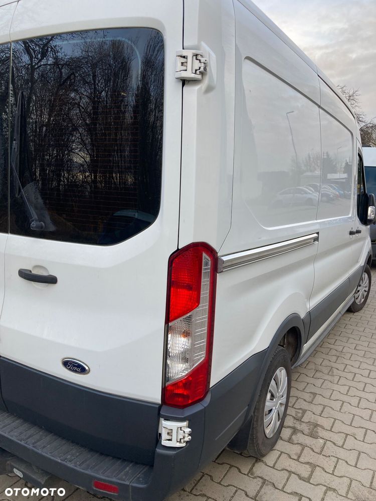 Ford Transit - 8