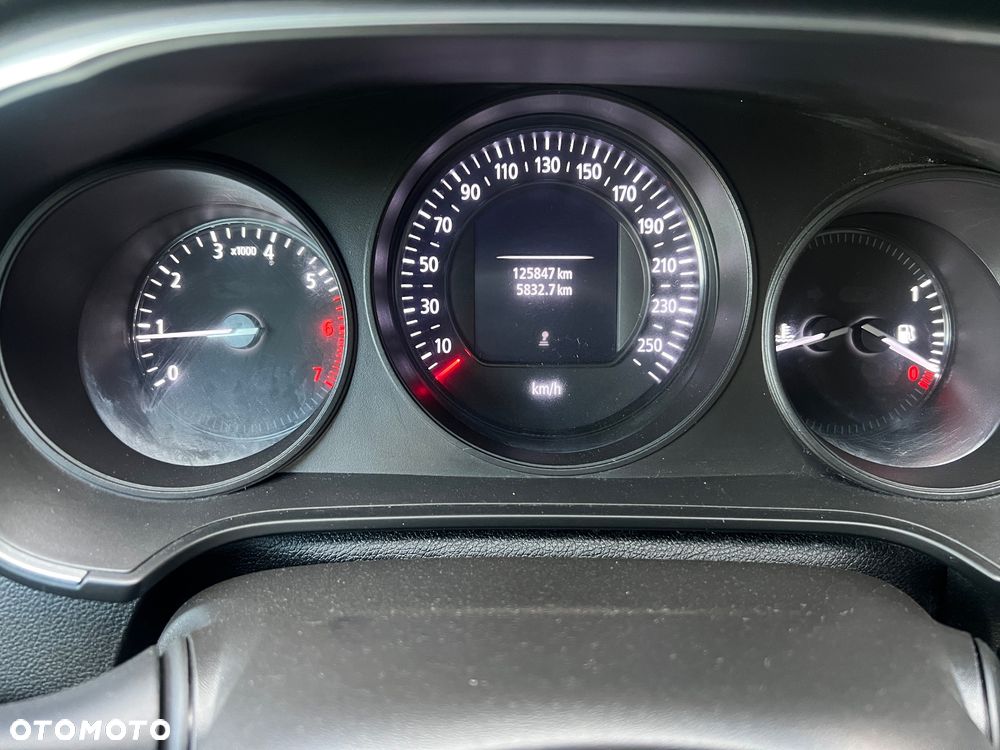Renault Megane ENERGY TCe 130 LIMITED - 19