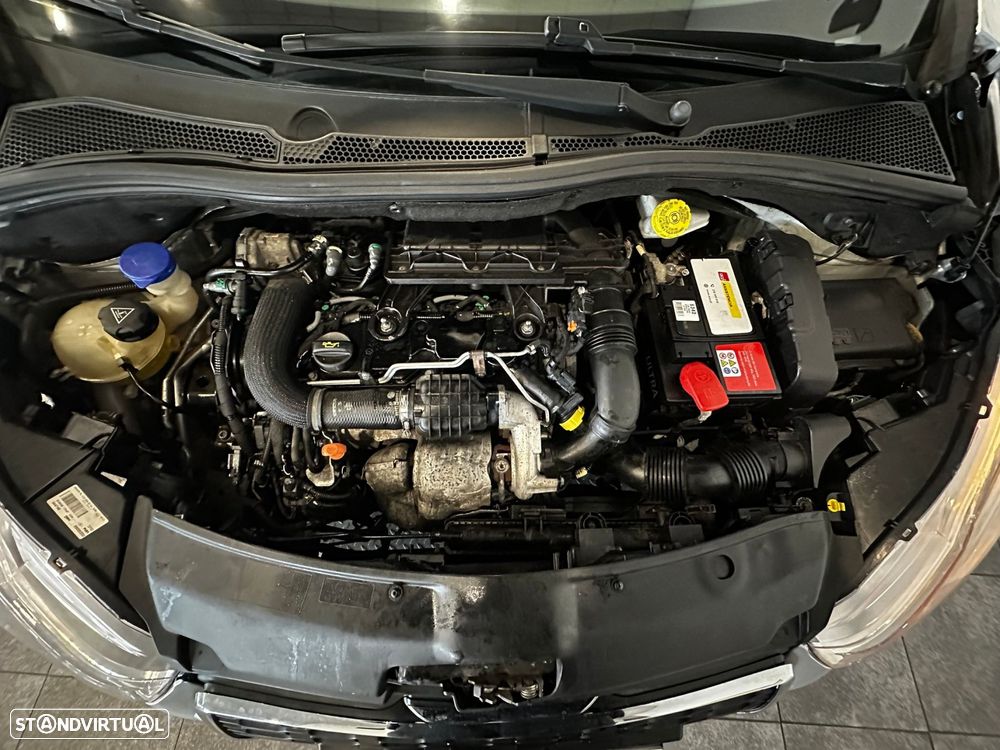 Peugeot 208 1.4 HDi - 28