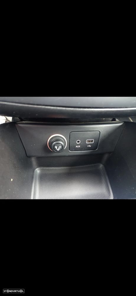 Fiat Tipo 1.3 M-Jet Lounge J17 - 17