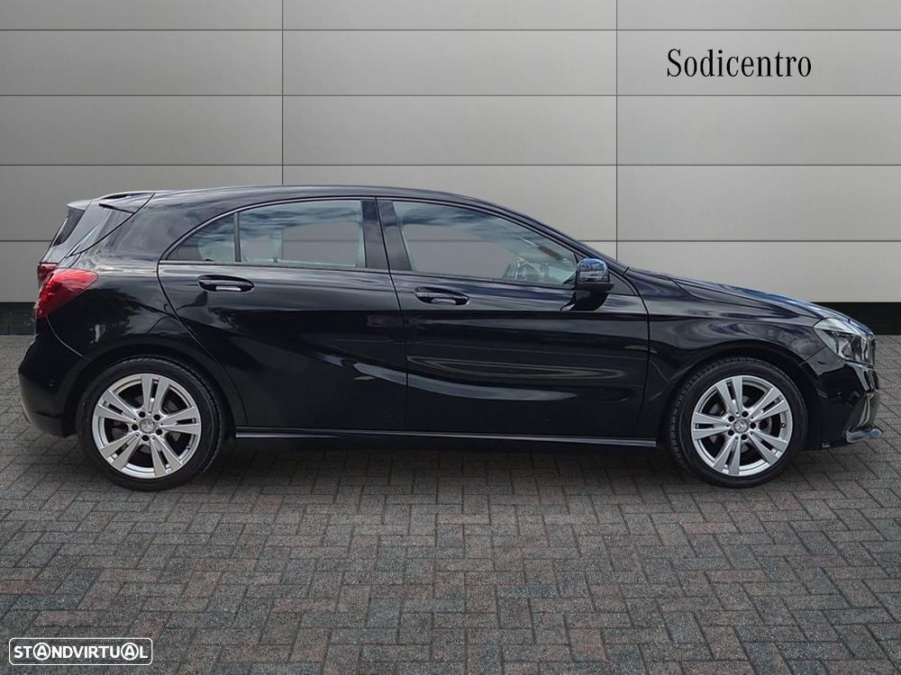 Mercedes-Benz A 180 d Urban Aut. - 8