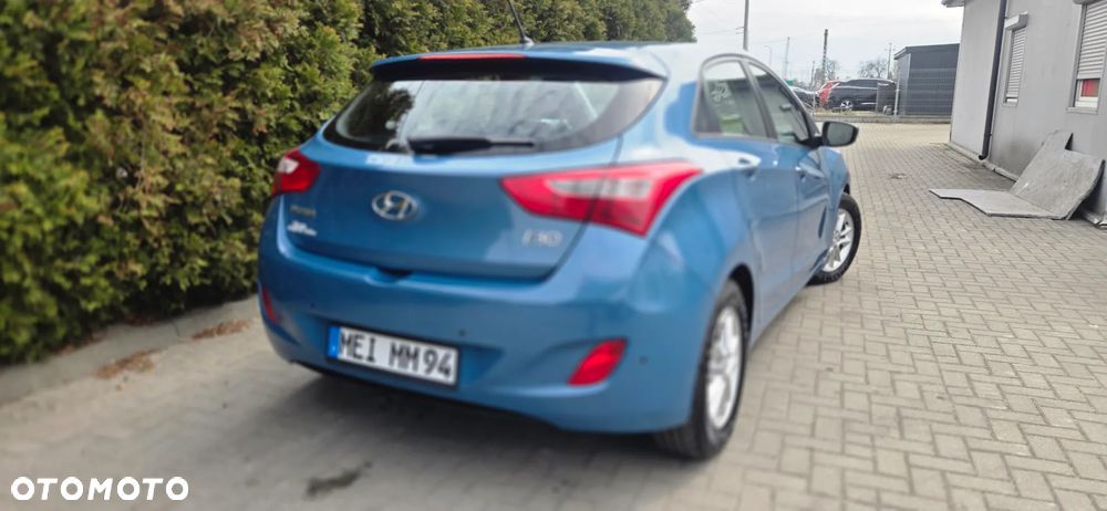Hyundai i30 1.4 Trend - 13
