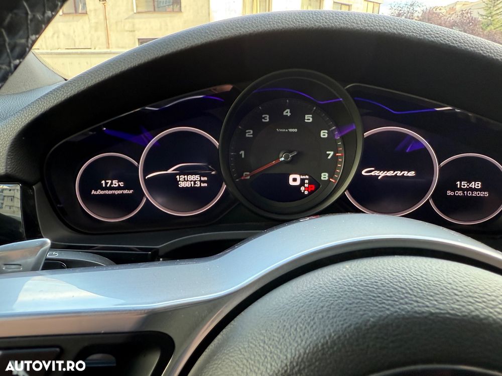Porsche Cayenne Tiptronic S - 37