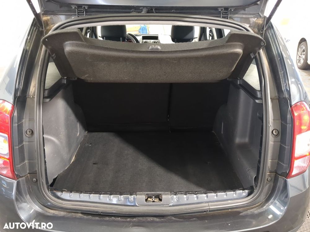 Dacia Duster 1.5 dCi 4x2 Prestige - 4