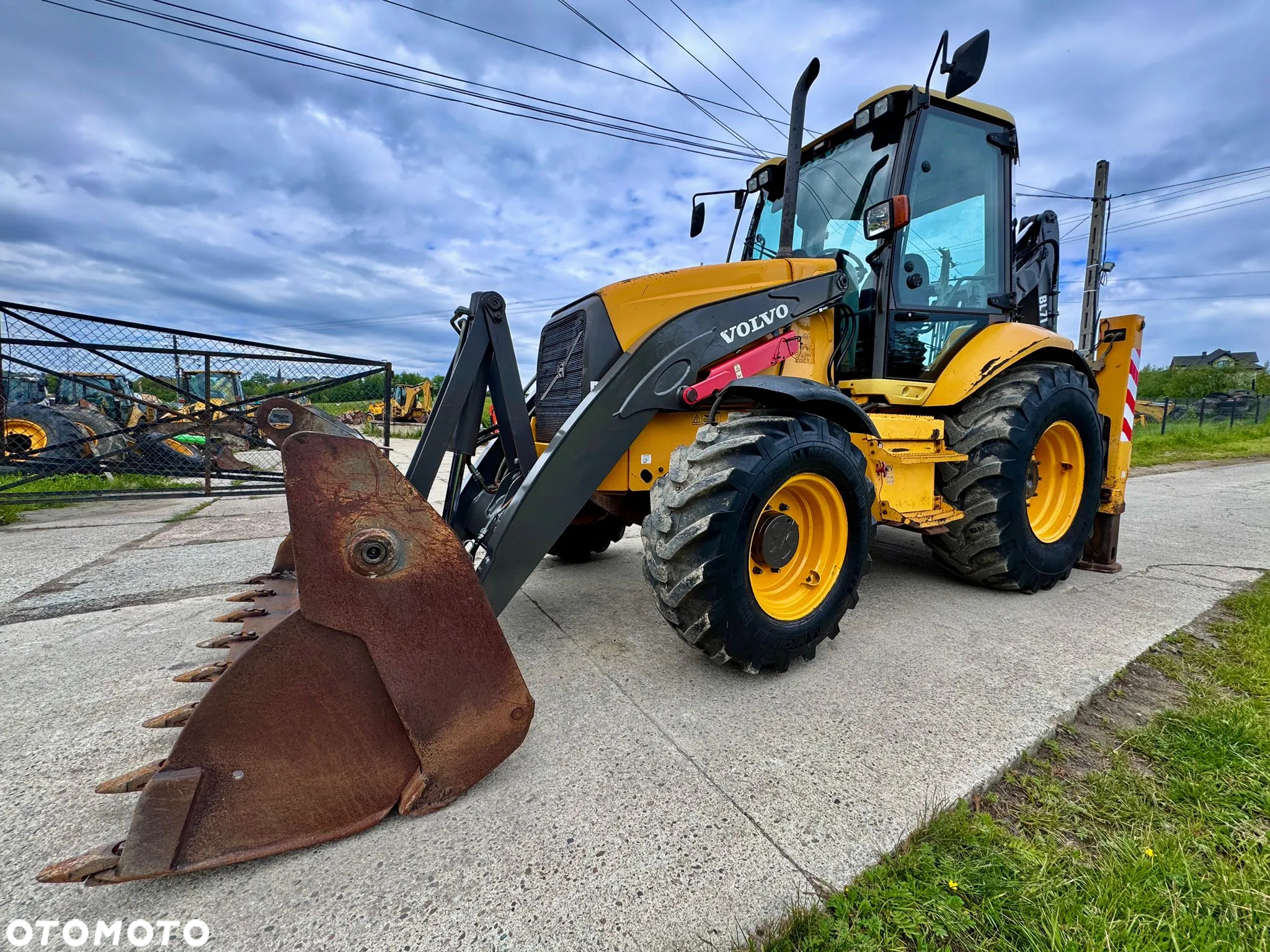 Volvo BL71* KOPARKO ŁADOWARKA VOLVO BL71** FINANSOWANIE* ZAMIANA* SKUP* KOPARKO ŁADOWARKA JCB 3CX /// JCB 4CX/// CASE 580SR/// CASE 695 /// CAT 428E// - 7