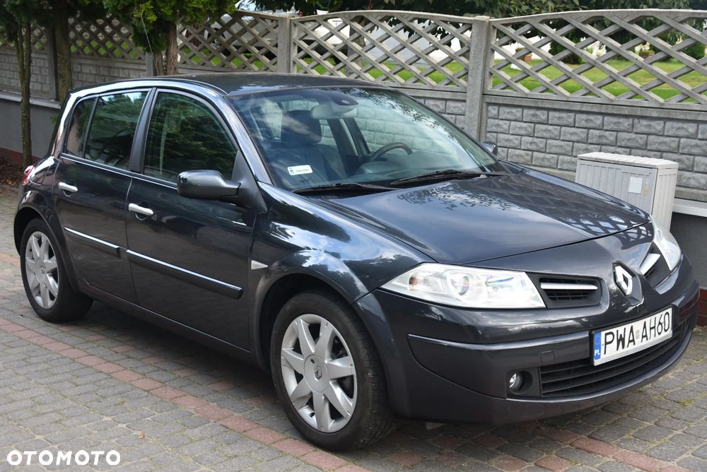 Renault Megane 1.6 16V Dynamique - 3