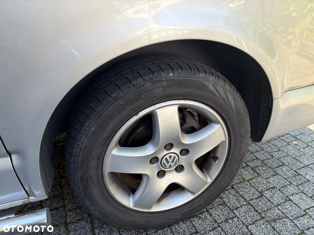 Volkswagen Multivan - 7