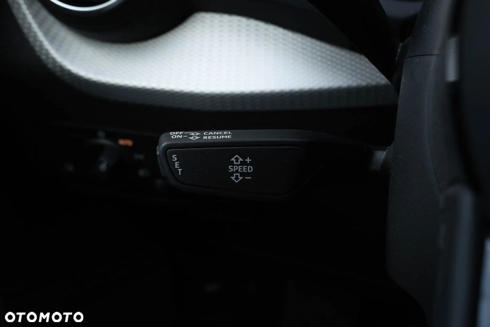 Audi Q2 30 TFSI - 27