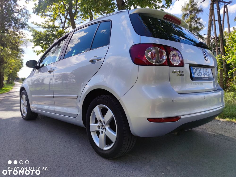 Volkswagen Golf Plus 1.6 TDI Comfortline DSG - 7